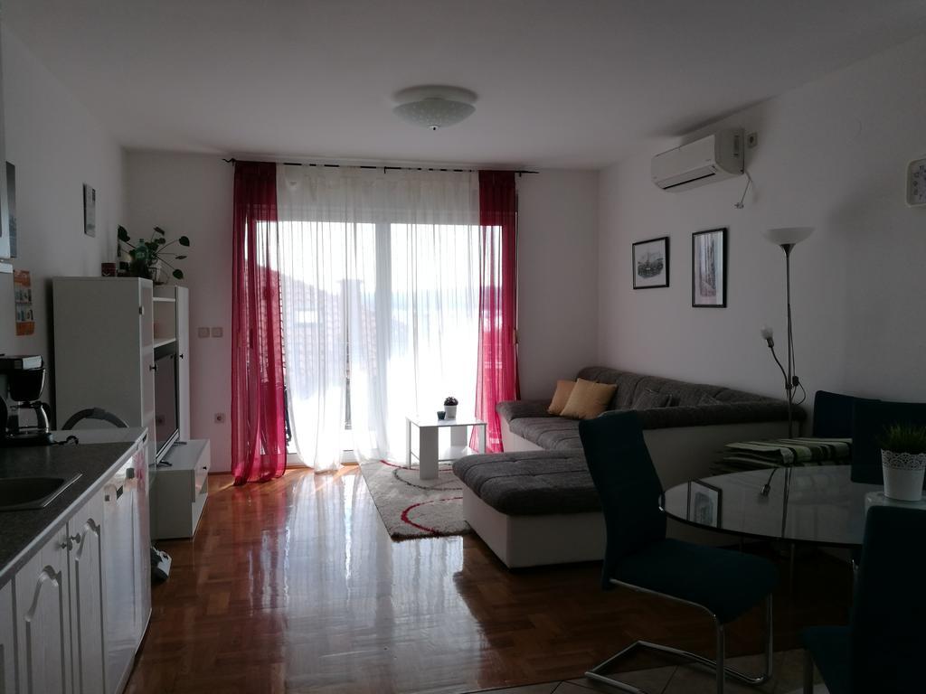 Apartments Laci Crikvenica Eksteriør billede