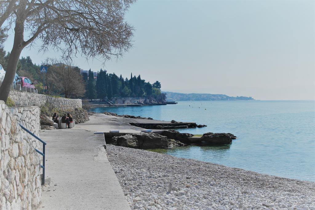 Apartments Laci Crikvenica Eksteriør billede