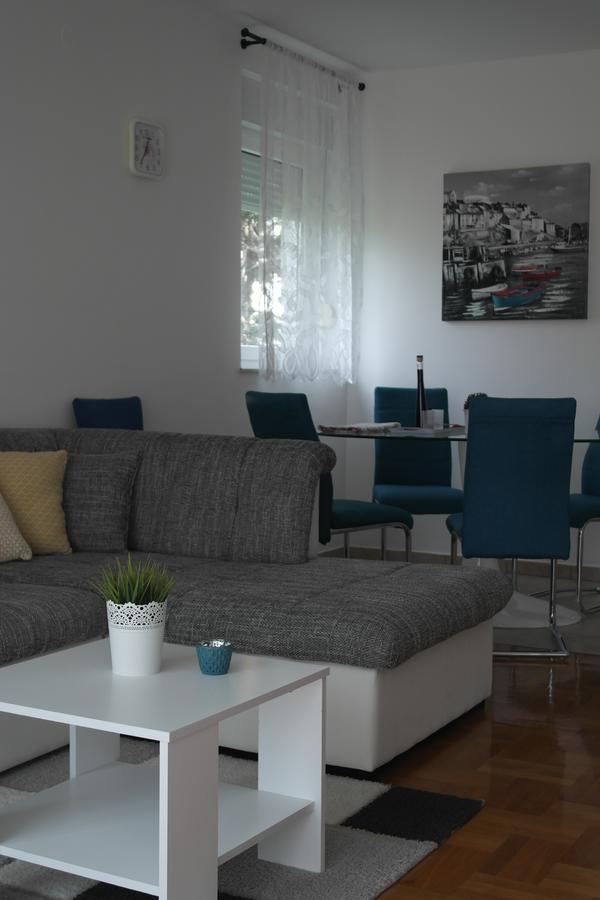 Apartments Laci Crikvenica Eksteriør billede